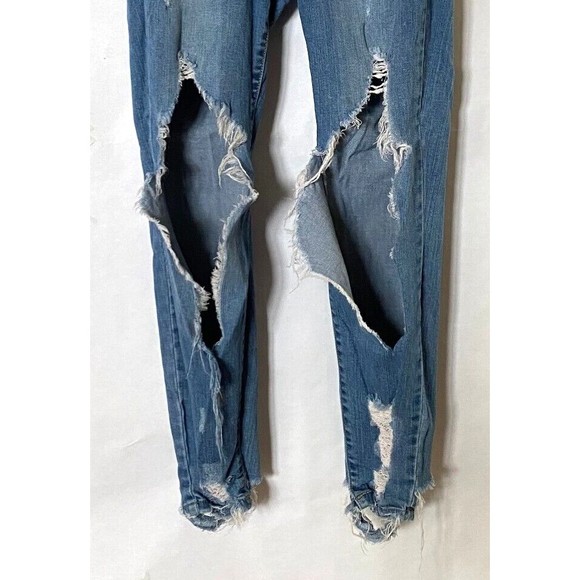 Cello Jeans Womens Junior Size 3 Blue Medium Wash Distressed Skinny Stretch - Picture 7 of 16